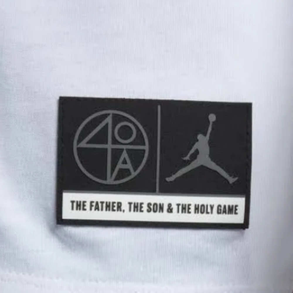 NWOT Men's Jordan T-shirt - Picture 4 of 9